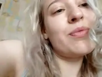 Chaturbate Nude Webcam of mila_420