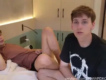 Chaturbate Watch Live Sex Cams of howardkottam