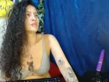 Chaturbate Sex Cam of leyla_horny_bg