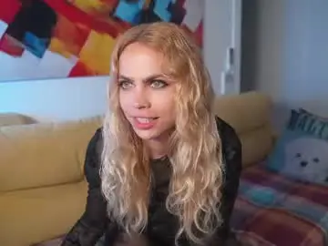 Chaturbate Live Sex Cam of candylisa