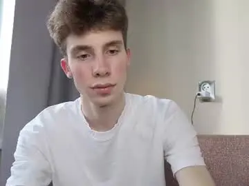 Chaturbate Watch Live Sex Cams of cute_brian