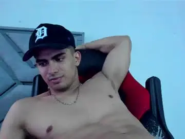 Chaturbate Live Porn of danterouxx
