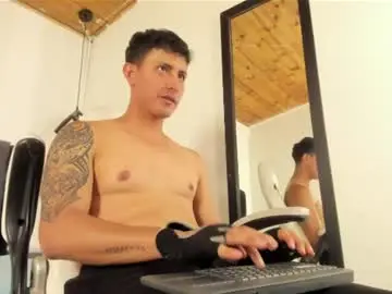 Chaturbate Sex Cam of marcos_vieyra