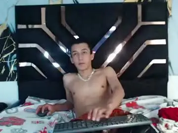 Chaturbate Sex Chat of bellaandvestiacs