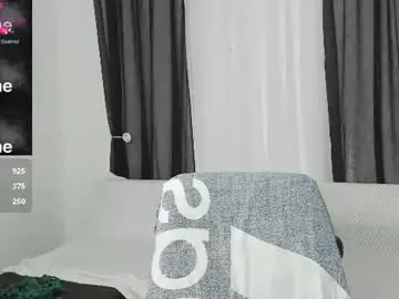 Chaturbate Live Porn of sexy_emeli