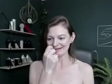 Chaturbate Free Porn Cam of vivian_dream