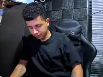 Chaturbate Live Sex of g_lincoln