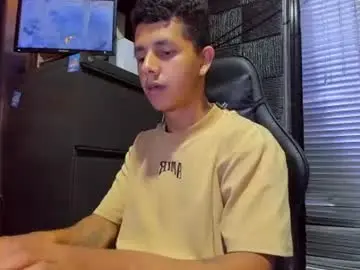 Chaturbate Best live sex cam show of g_lincoln