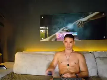 Chaturbate Live Sex Cam of maisonbastian