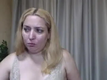 Chaturbate Adult Video Chat of ohsweetiren