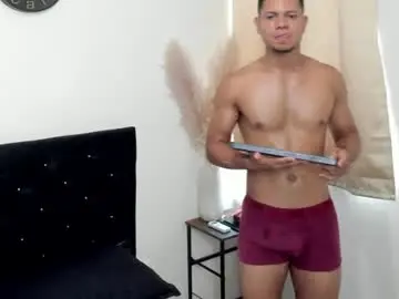 Chaturbate Private Sex Chat of sky_1628