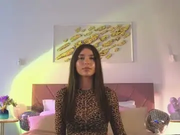 Chaturbate Sex Cam of violetta_finch
