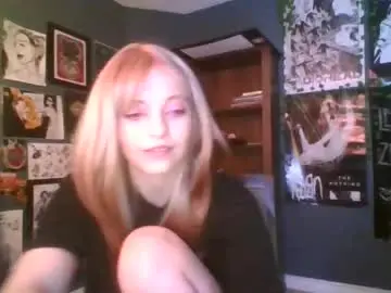 Chaturbate Live Sex Cam of ava_mack