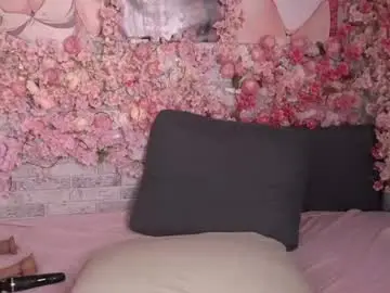 Chaturbate Live Porn of kinkyfriedchicks_