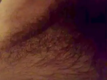 Chaturbate Live Porn of smallhairyuncut
