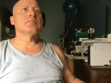 Chaturbate Live Sex Cam of beckster040