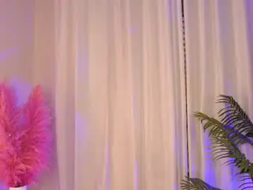 Chaturbate Adult Video Chat of chiaraamore