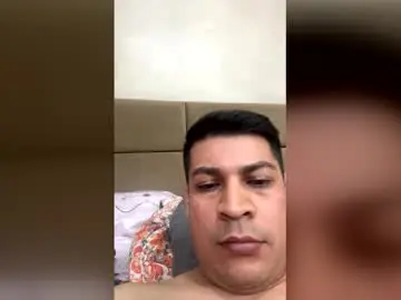 Chaturbate Watch Live Sex Cams of jlarceayala14