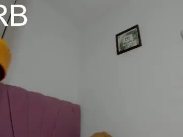 Chaturbate Live Porn of amaia_mendoza