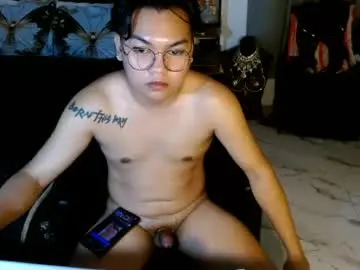 Chaturbate Adult Webcam of yourfemboitinydick