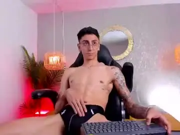 Chaturbate Nude Webcam of gio_carangi