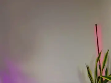 Chaturbate Live Sex Cam of keix_moon