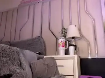 Chaturbate Sex Cam of samanthabernardo_