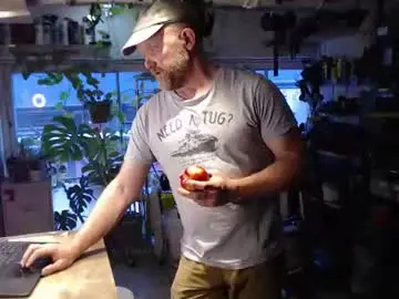 Chaturbate Sex Cam of seattlemanwhore