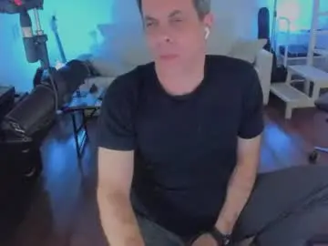 Chaturbate Live Sex Cam of andy0pandi