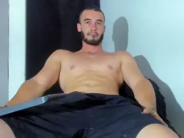 Chaturbate Live Sex Cam of shooter_boy_