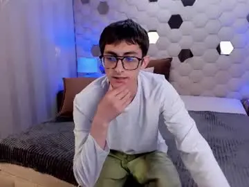 Chaturbate Free Live Porn of ronbevs