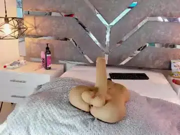 Chaturbate Free Porn Cam of slut_milf_