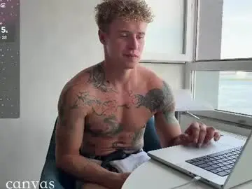 Chaturbate Free Live Porn of andre_canvas