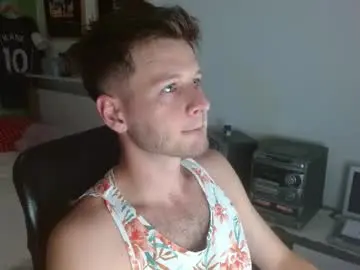 Chaturbate Live Sex Cam of freddy_star