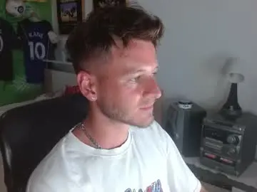 Chaturbate Free Live Porn of freddy_star