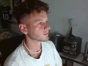 Chaturbate Live Porn of freddy_star