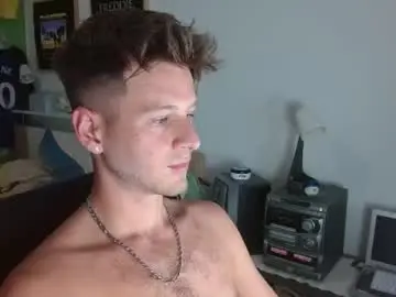 Chaturbate Live Sex Cam of freddy_star