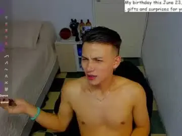 Chaturbate Free Live Porn of hot_latin_temptation