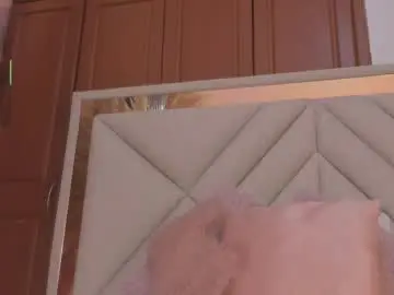 Chaturbate Free Porn Cam of vivianne_scott