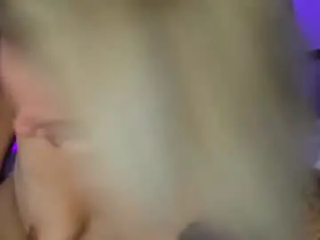 Chaturbate Watch Live Sex Cams of yogimilflover