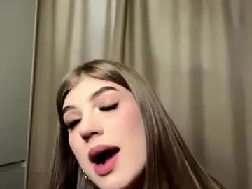 Chaturbate Live Sex of petragase