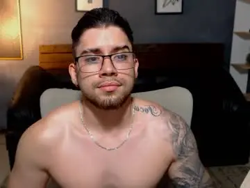 Chaturbate Adult Webcams of mike_montoya