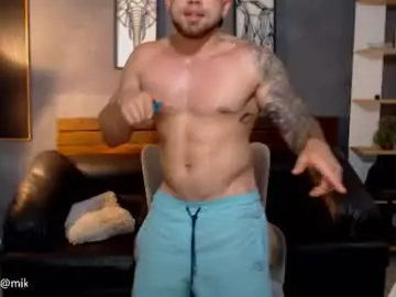 Chaturbate Free Live Porn of mike_montoya