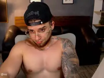 Chaturbate Best live sex cam show of mike_montoya
