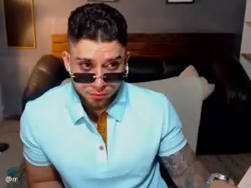 Chaturbate Free Porn Cam of mike_montoya