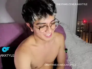 Chaturbate Free Porn Cam of juancamroom