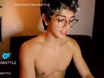 Chaturbate Nude Webcam of juancamroom