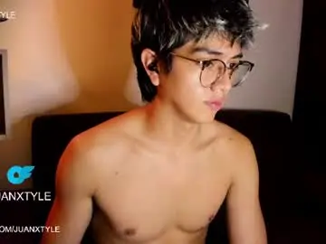 Chaturbate Live Porn of juancamroom