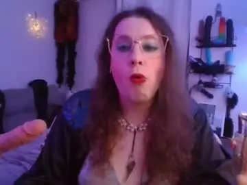 Chaturbate Live Sex Cam of mxsissycharlotte