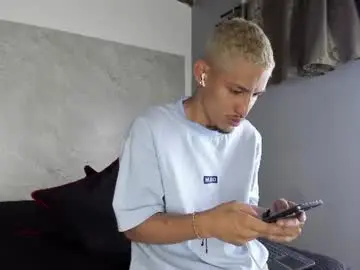 Chaturbate Private Sex Chat of camilo_contrerass